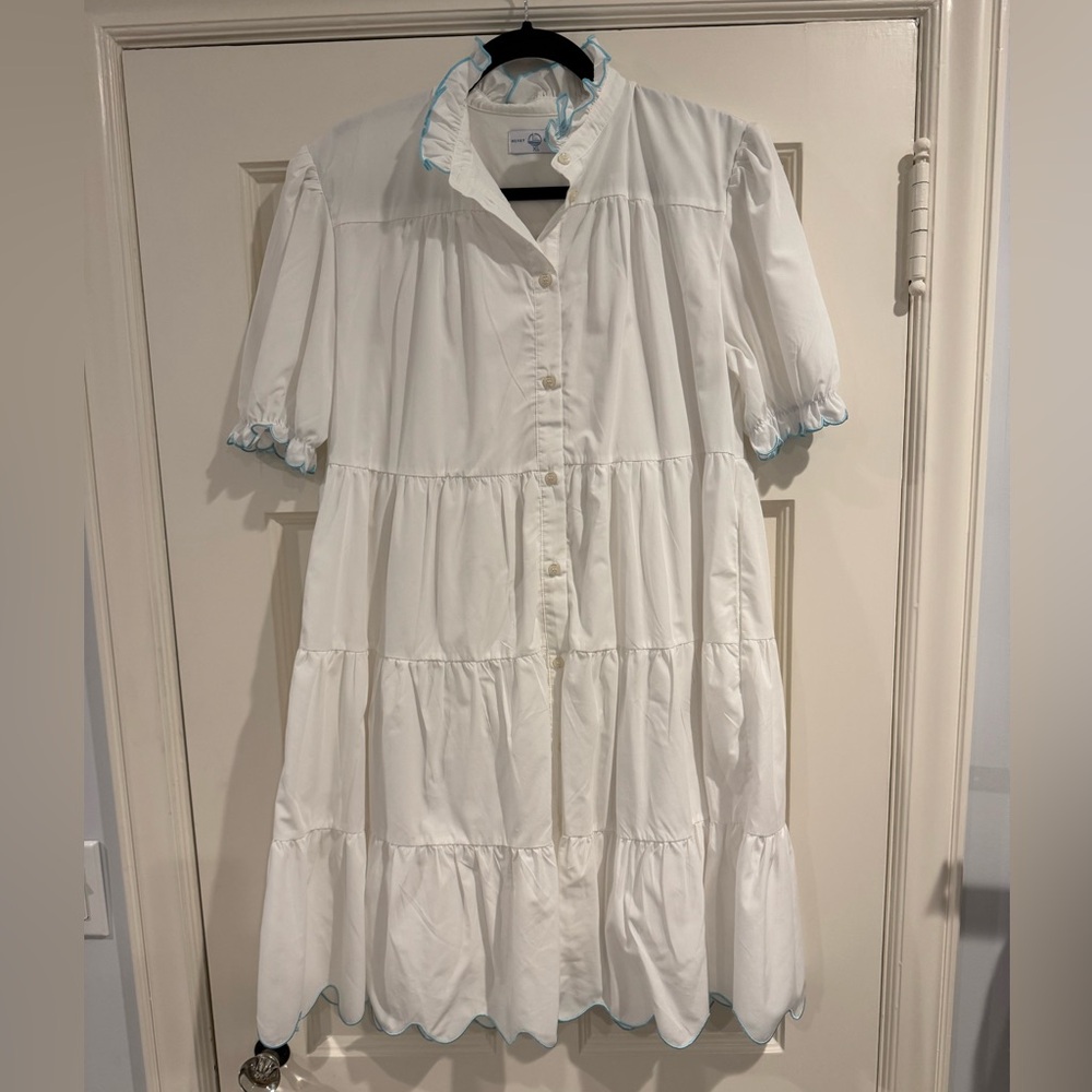 Elegant White Button-Up Mini Dress